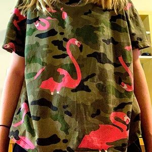 Short sleeve top! Is a little bigger than the size